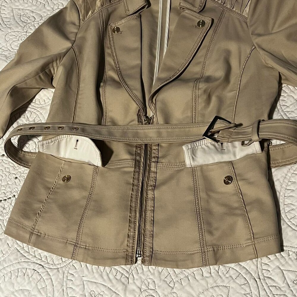 White House Black Market Belted Jacket Tan Lightweight Size 8 - Picture 6 of 13